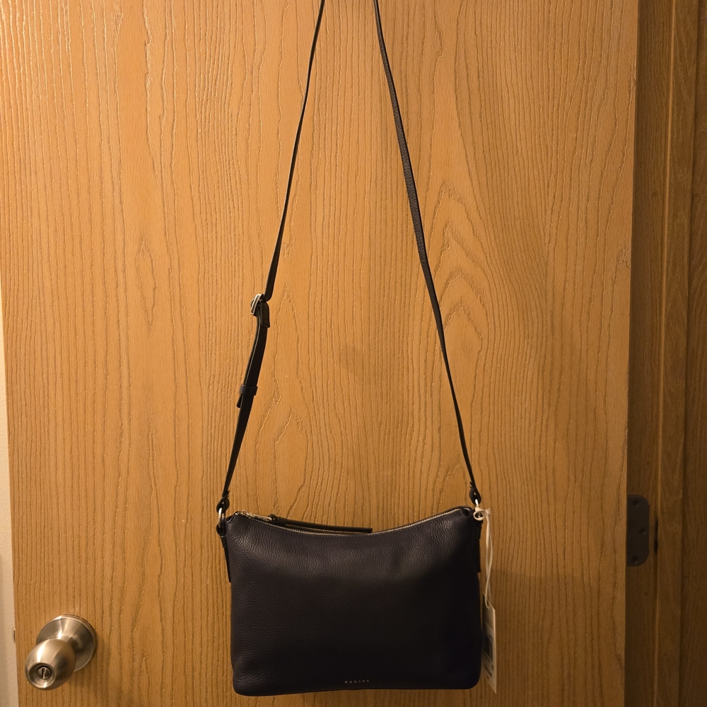 Radley London Bella Radley Small Zip-Top Crossbody + Matching Wallet – Evenfall - Picture 4 of 6